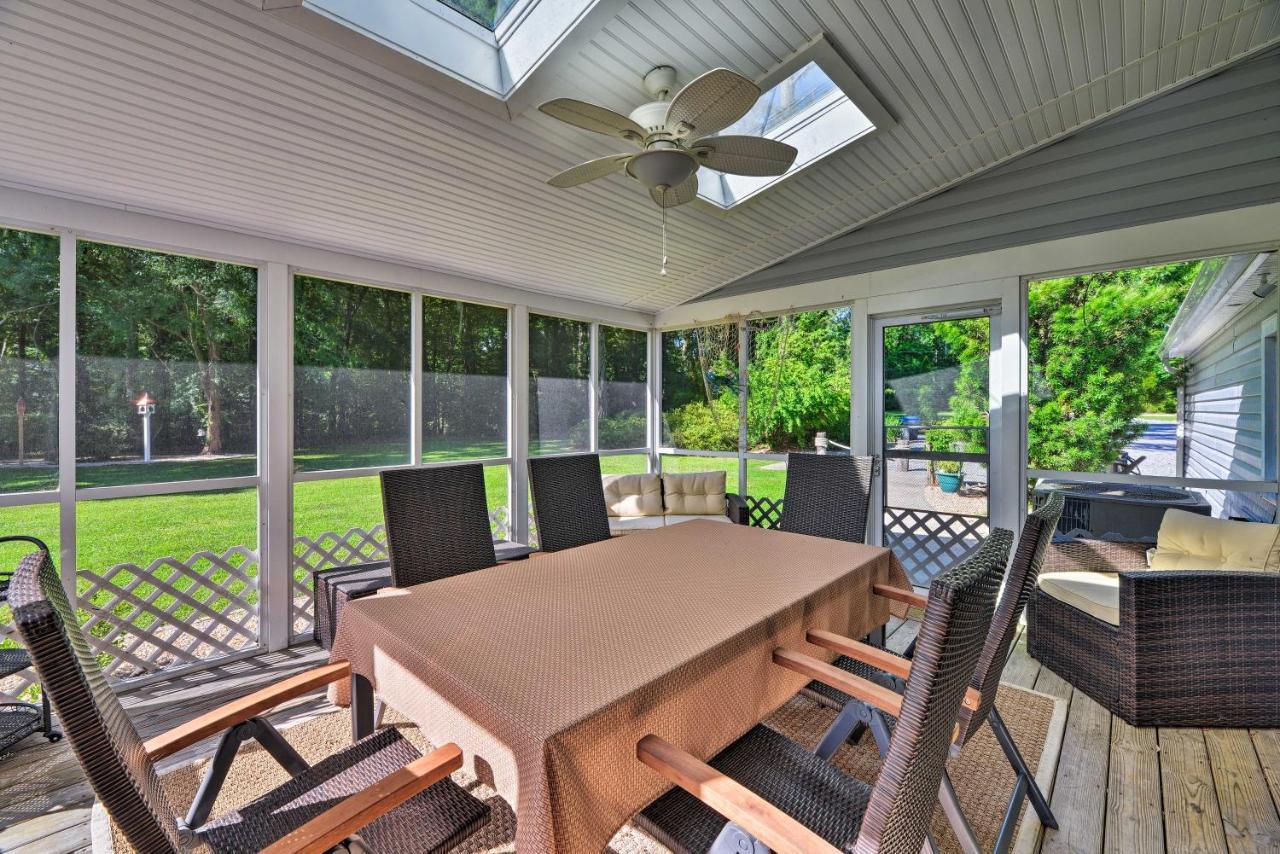 Bayfront Blounts Creek Home Private Beach And Dock! Whichard Beach Kültér fotó